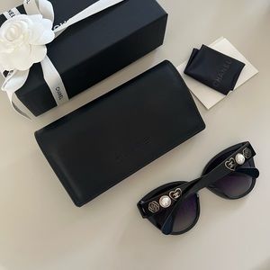Chanel Heart Resin, Pearl, Camellia Round Cat Eye Frame Sunglasses